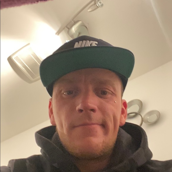 Meet your Posher, Marc-andre - Picture 1 of 1